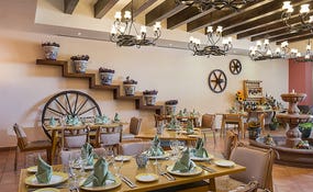 Hacienda Los Girasoles: À la carte Mexican restaurant